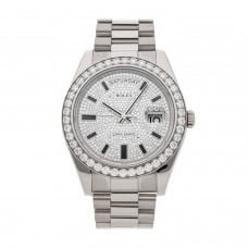 Pre-Owned Rolex Day-Date II 218349